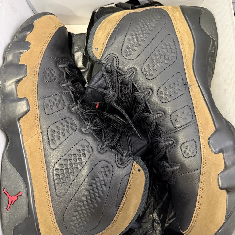 Olive Jordan 9 size 11.5